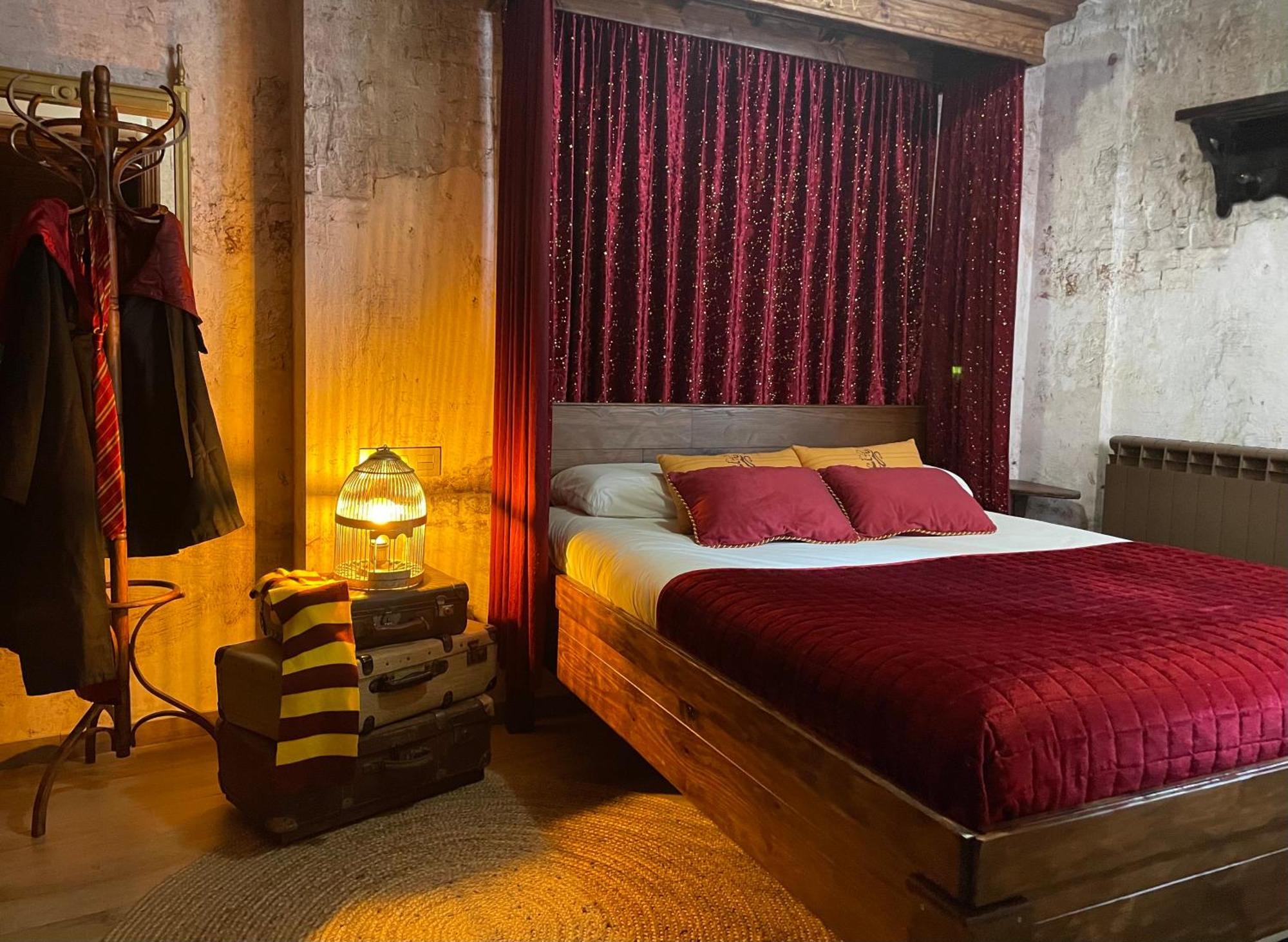 Apartamento Tematico "The Magic" Бьескас Экстерьер фото